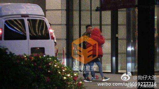 袁姗姗老公个人资料，袁姗姗的老公是谁（袁姗姗恋情曝光，男友竟会是他）