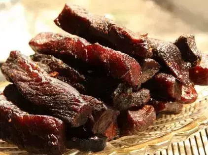 牛肉干怎么保存，自制牛肉干可以存放多久（大家可以看看以下方法丨附牛肉干家常做法）