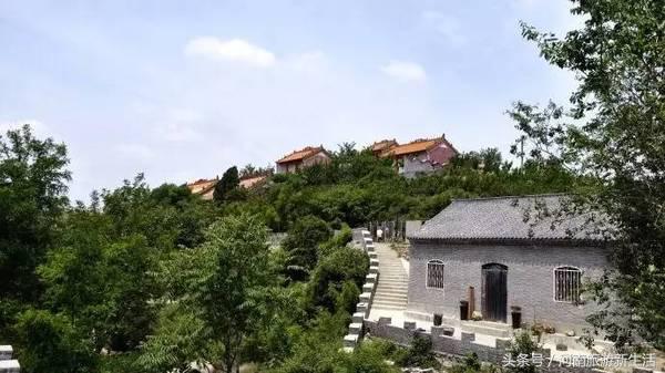 郑州名胜古迹旅游景点，郑州周边名胜古迹游玩推荐景点（郑州周边最值得推荐的5个自驾游旅游地）