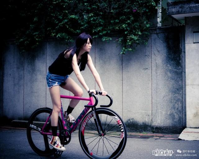 死飞怎么刹车最安全，死飞刹车方法（别再让“死飞”背锅了）