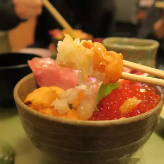 日式牛丼饭怎么做，牛犇饭怎么做（来一碗有故事的日式牛丼饭）