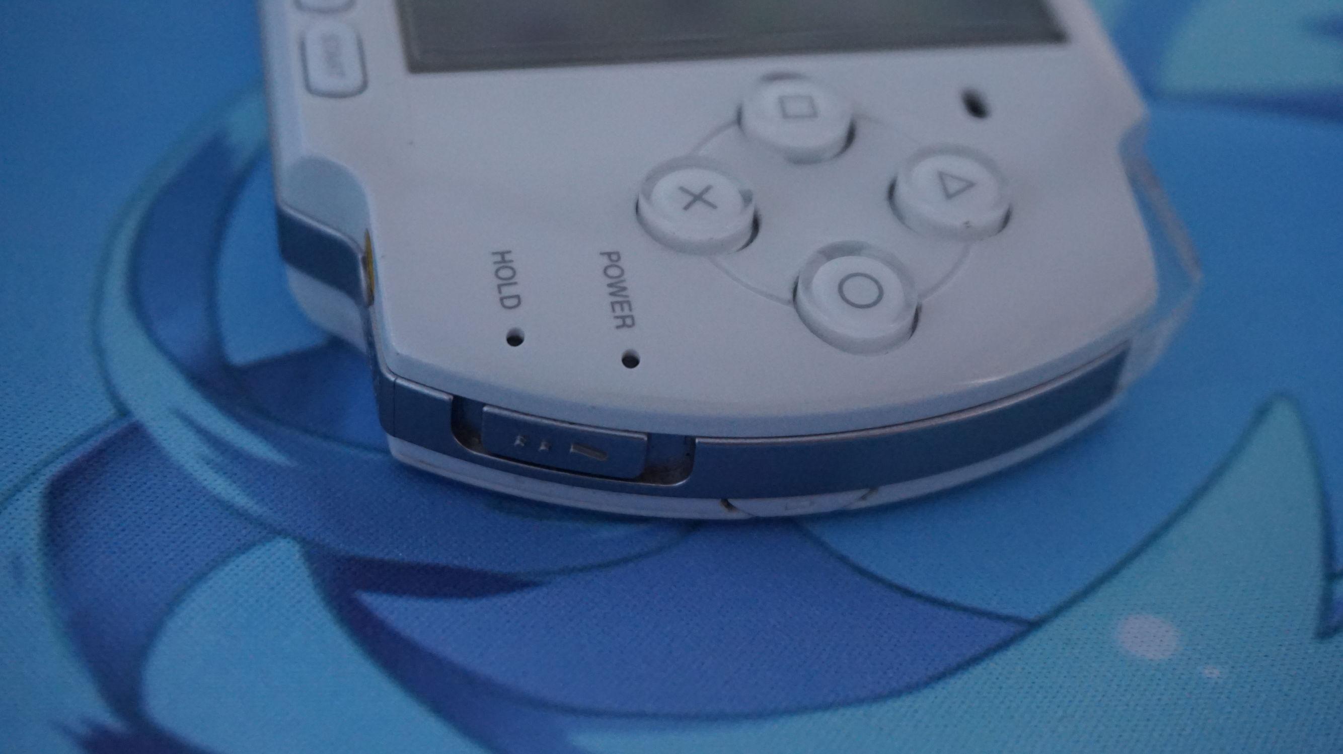 psp3000 游戏，psp3000怎么安装游戏（索尼PSP3000与UMD简单上手）