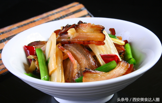 竹笋的做法，竹笋的做法大全家常炒菜（无论是煎炒还是熬汤都鲜嫩清香无比哦）