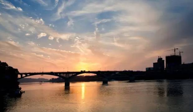 湖南车牌字母代表城市，湖南车牌背后的含义