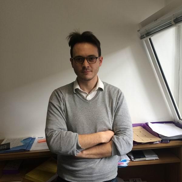 实心胎和真空胎的区别是什么，真空胎是实心的吗（最好的公共艺术应融入呼应已有环境）