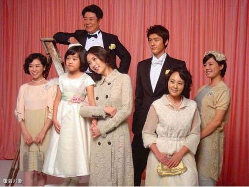 类似婚纱的电影，催泪韩国爱情电影排行榜 《婚纱》看得让人心疼（还有哪部作品能像《婚纱》一样全程戳中你的泪点）