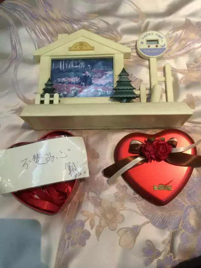 麦兜๑，微信头像，麦兜๑（军嫂手机里最珍贵的照片）