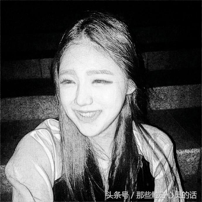 最后你还是离开了我，你会等待还是离开从前从前有个人爱你很久是什么歌（最后，你还是离开我了！）