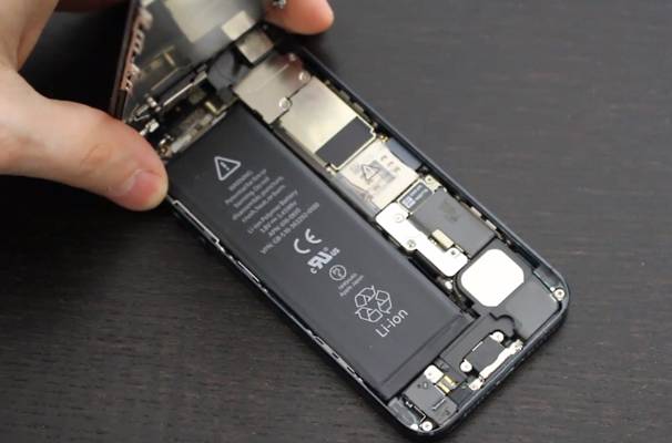 苹果自动关机在哪设置，苹果的自动关机在哪设置（苹果手机意外关机原因真相大白）