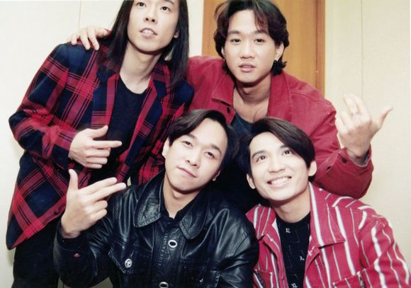 2012十大劲歌金曲，2012年十大内地经典音乐（那些伴随你长大的华语乐坛）