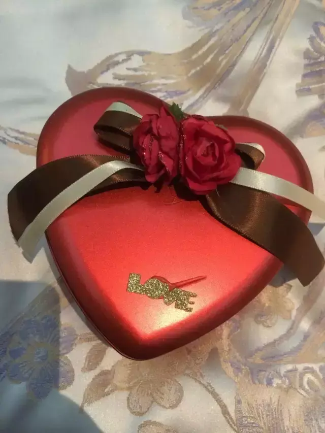 麦兜๑，微信头像，麦兜๑（军嫂手机里最珍贵的照片）