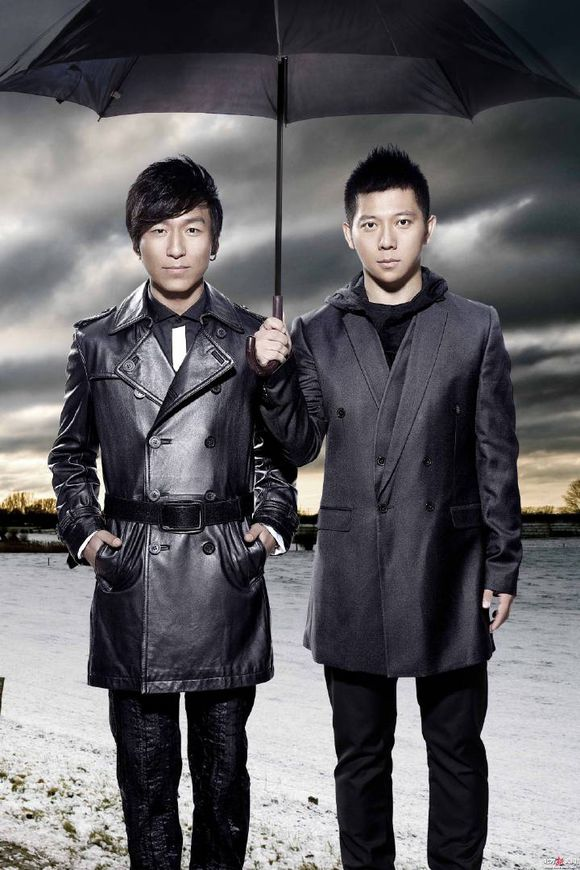 2012十大劲歌金曲，2012年十大内地经典音乐（那些伴随你长大的华语乐坛）