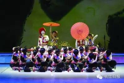 徐千雅个人资料，徐千雅个人资料老公（他们在春晚台上为咱武汉人长脸了）