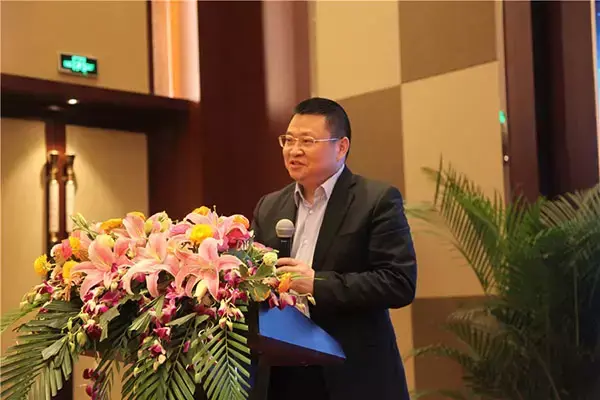 东莞四大家族，东莞历史上都有那些名人（凭600亿身家上位）