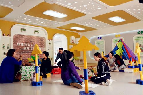 幼儿园户外活动，幼儿园户外游戏活动方案（幼儿园如何组织一场精彩的户外活动）