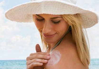 白蚕清润莹白防晒霜，白蚕清润莹白防晒霜成分介绍（这些防晒霜，哪款适合你）