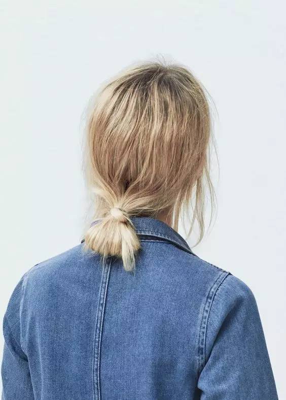 美韩混血儿Emily、长lob的气质宝贝，混血儿图片三个和尚（今年春天梳这个发型能让你既时髦又有气质）