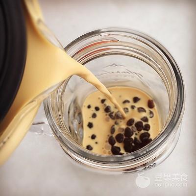 奶茶珍珠做法图解，珍珠奶茶做法图片（好喝的珍珠奶茶的做法）