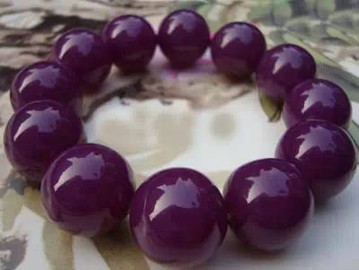 死色     偏执网名，死色     偏执微信昵称（文玩圈的猫腻——你吃“药”了吗）