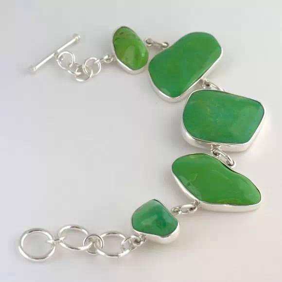 死色     偏执网名，死色     偏执微信昵称（文玩圈的猫腻——你吃“药”了吗）