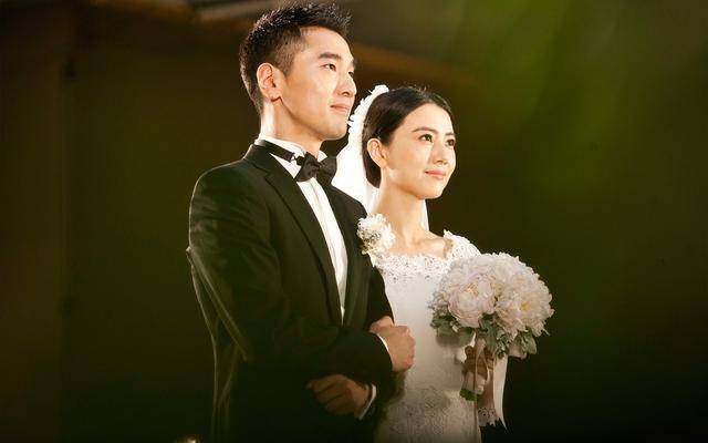 高圆圆被于小伟玩残，高圆圆被于小伟玩残移情赵又廷真相（10年前差点被于小伟玩残的高圆圆）