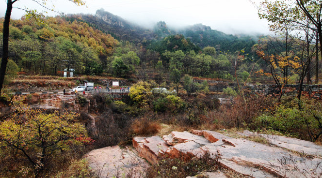 郭亮村在哪里，河南郭亮村风景区在哪里（河南省新乡市辉县沙窑乡郭亮村）