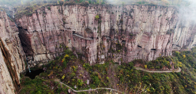 郭亮村在哪里，河南郭亮村风景区在哪里（河南省新乡市辉县沙窑乡郭亮村）