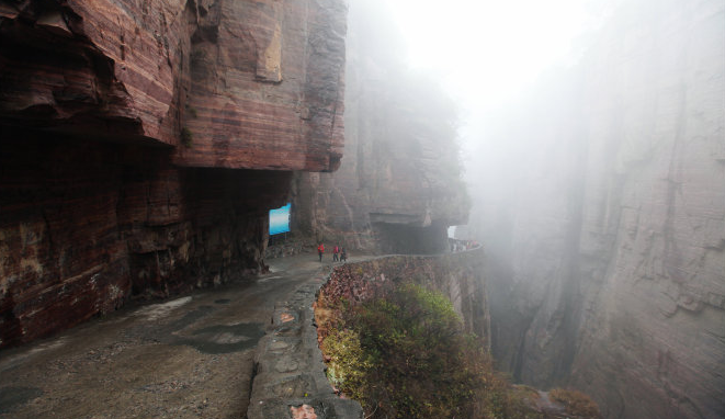 郭亮村在哪里，河南郭亮村风景区在哪里（河南省新乡市辉县沙窑乡郭亮村）