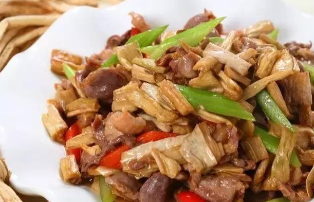 腌制的榄角怎么吃，怎样腌制榄角（念念不忘家乡的味道：咸柠檬）