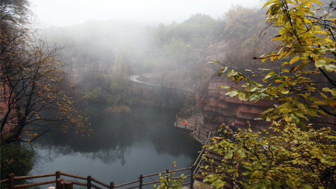 郭亮村在哪里，河南郭亮村风景区在哪里（河南省新乡市辉县沙窑乡郭亮村）