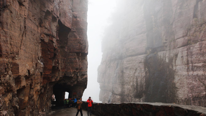 郭亮村在哪里，河南郭亮村风景区在哪里（河南省新乡市辉县沙窑乡郭亮村）