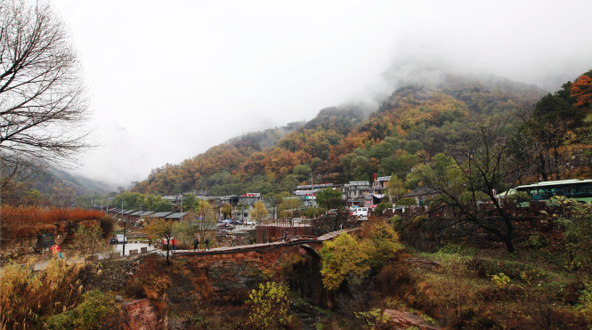 郭亮村在哪里，河南郭亮村风景区在哪里（河南省新乡市辉县沙窑乡郭亮村）