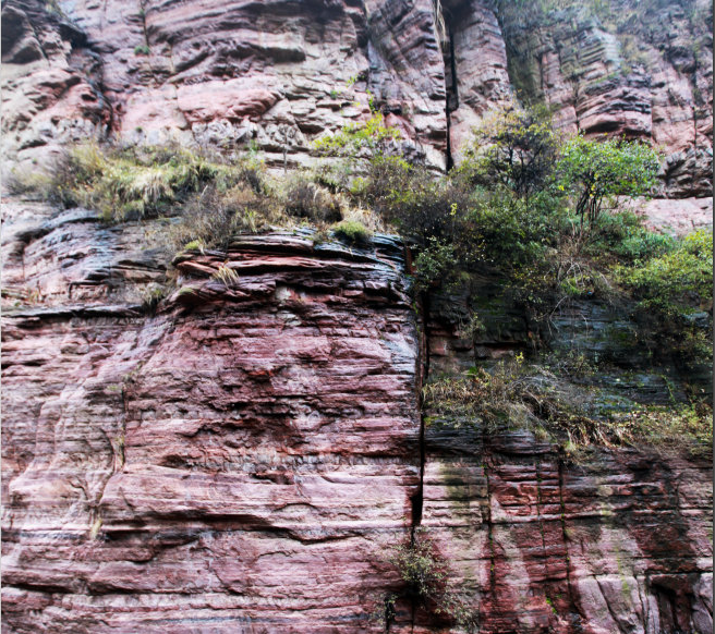 郭亮村在哪里，河南郭亮村风景区在哪里（河南省新乡市辉县沙窑乡郭亮村）