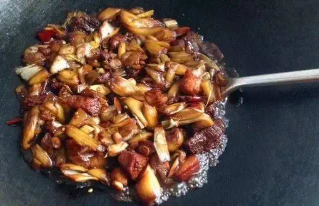 腌制的榄角怎么吃，怎样腌制榄角（念念不忘家乡的味道：咸柠檬）