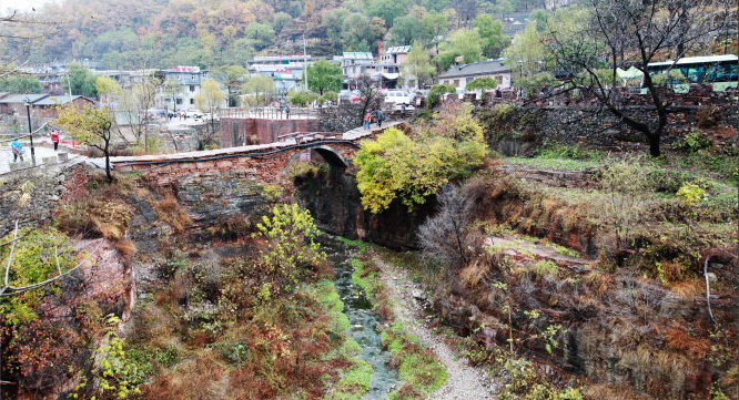 郭亮村在哪里，河南郭亮村风景区在哪里（河南省新乡市辉县沙窑乡郭亮村）
