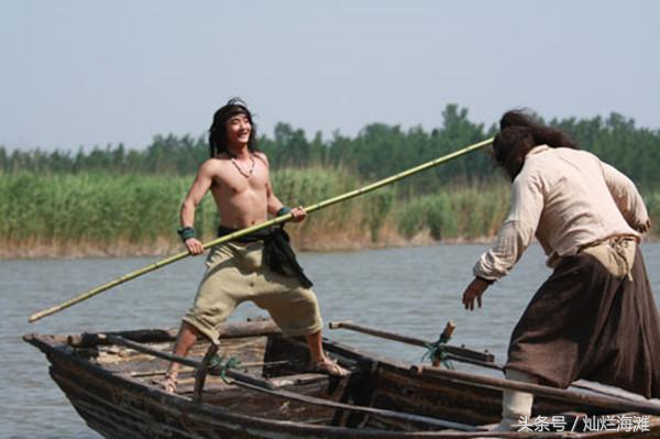 浪里白条是谁的绰号,浪里白条是谁的绰号他最大的特点是什么(绰号之争其实有答案) 浪里白条是谁的绰号,浪里白条是谁的绰号他最大的特点是什么(绰号之争其实有答案)