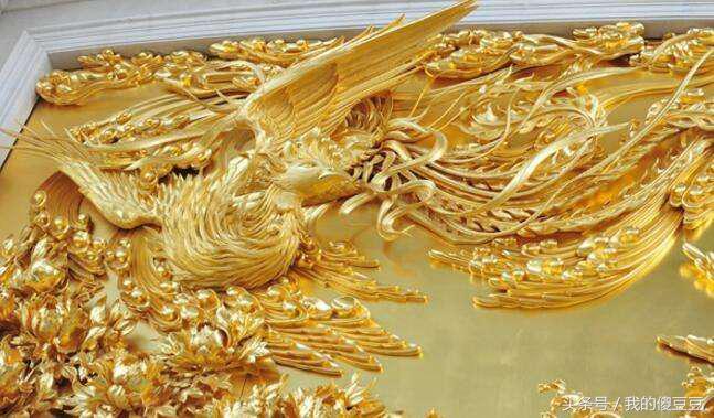 华西村金牛多重，华西村有个金牛谁知道在哪里（金顶金龙还有一吨重的金牛）