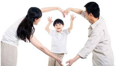 狼爸的教育方式，狼爸式教育有哪些利弊（狼爸教育，家教之道）