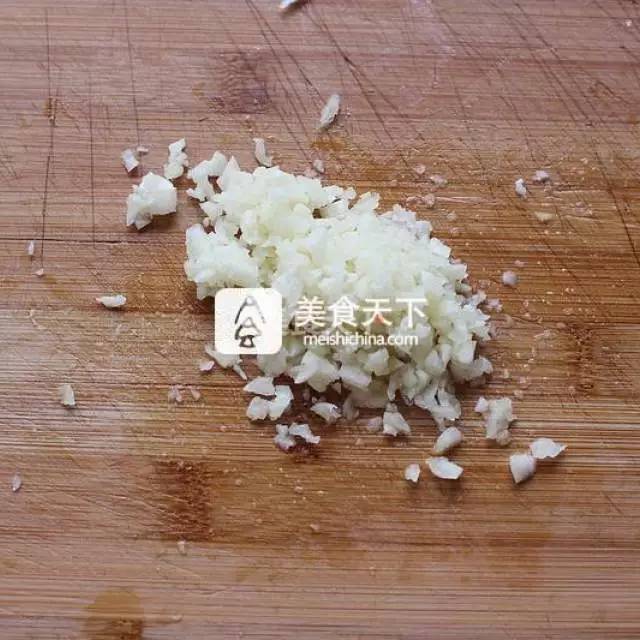 芦笋怎么做好吃法大全，芦笋怎么做的吃法（芦笋的60款中西式吃法）