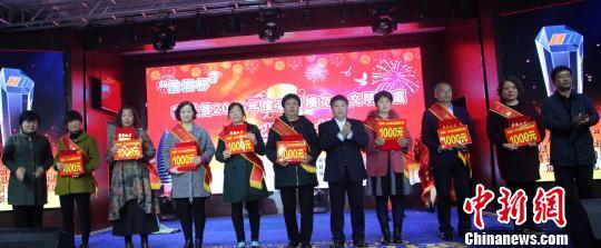 容城县属于哪个市，河北容城县属于哪个市（“三贤故里”河北容城千名“道德模范”励乡邻）