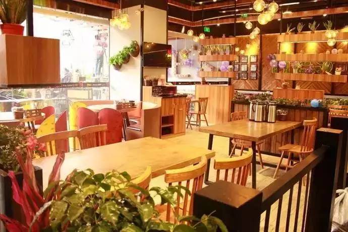 上海兰桂坊酒吧，兰桂坊酒家（渝中闹市区就有一个“兰桂坊”）