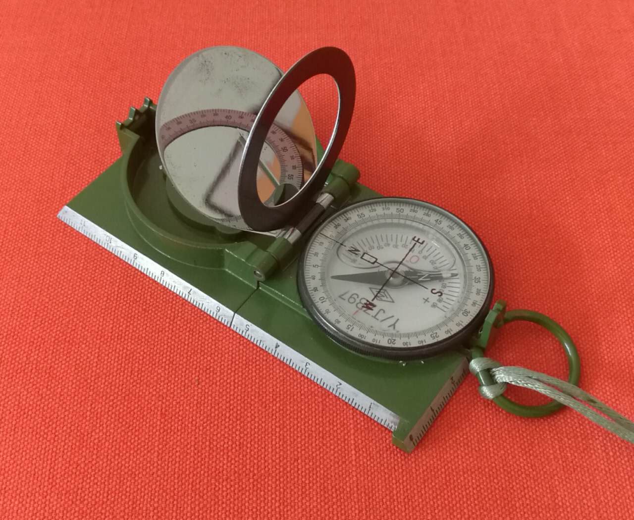 指南针和指北针,指北针和指南针的区别(咱们就可以玩解放军的按图行进