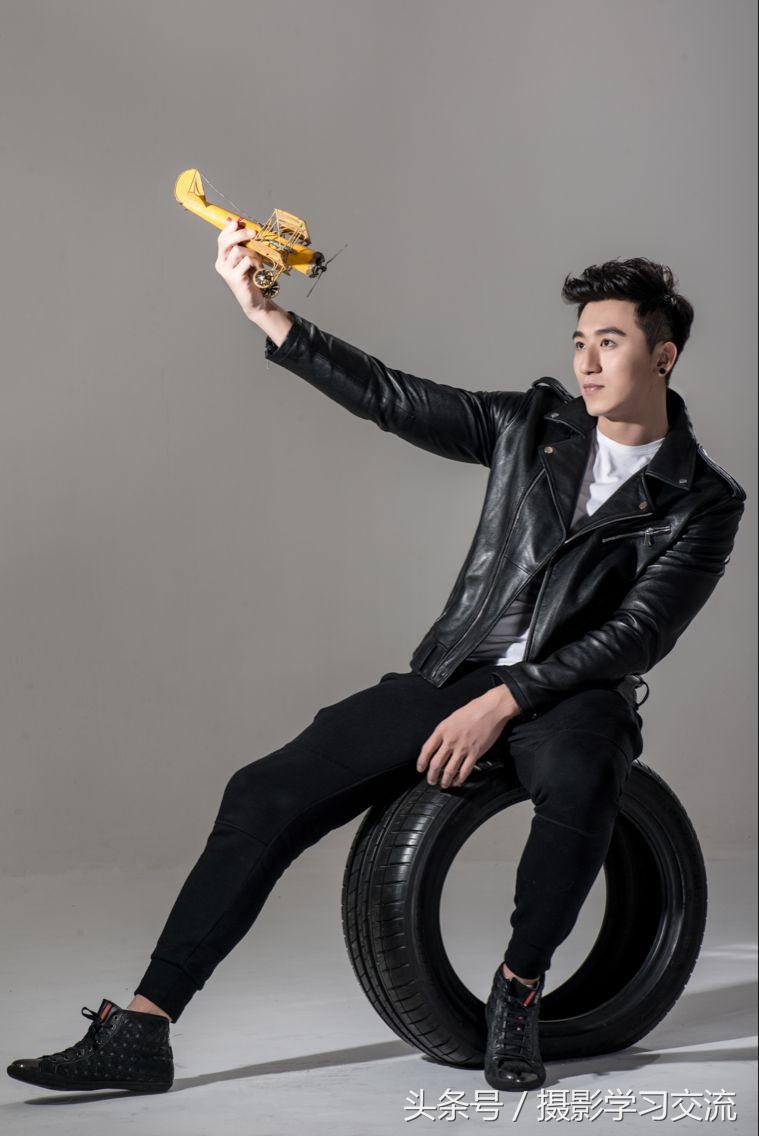 片方法:出镜模特:灵界基友陆齐铭扮演者赵永奇演员模特赵永奇肌肉照片