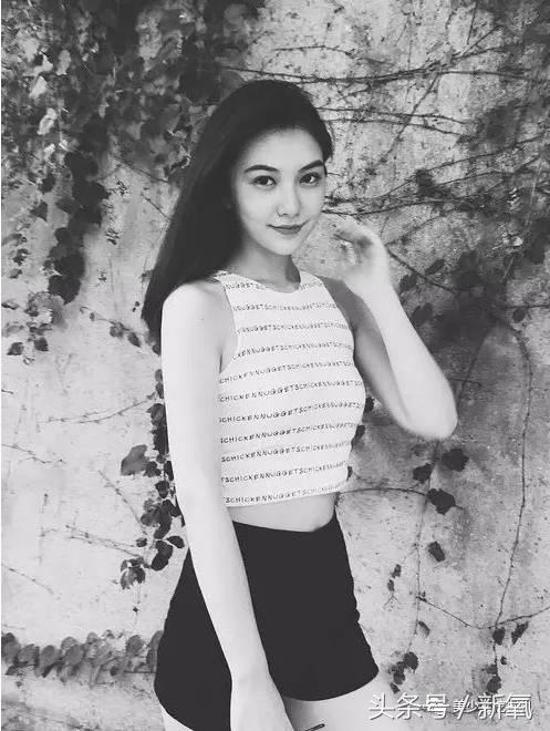 她叫张辛苑，微信头像，她叫张辛苑（除了张辛苑、晚晚、南笙）