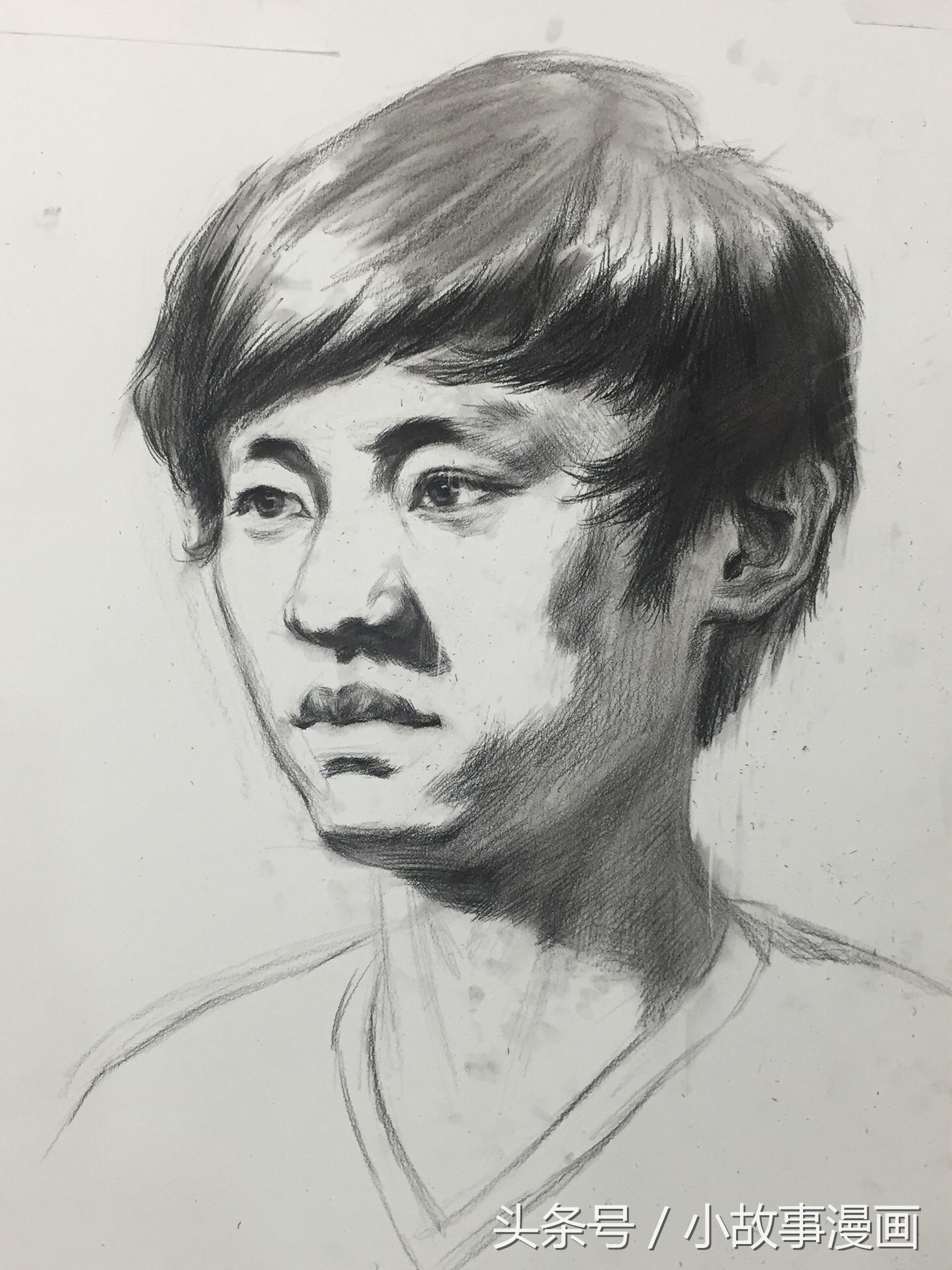 素描画人物教学，如何画人物素描（新出炉的素描人像步骤画）