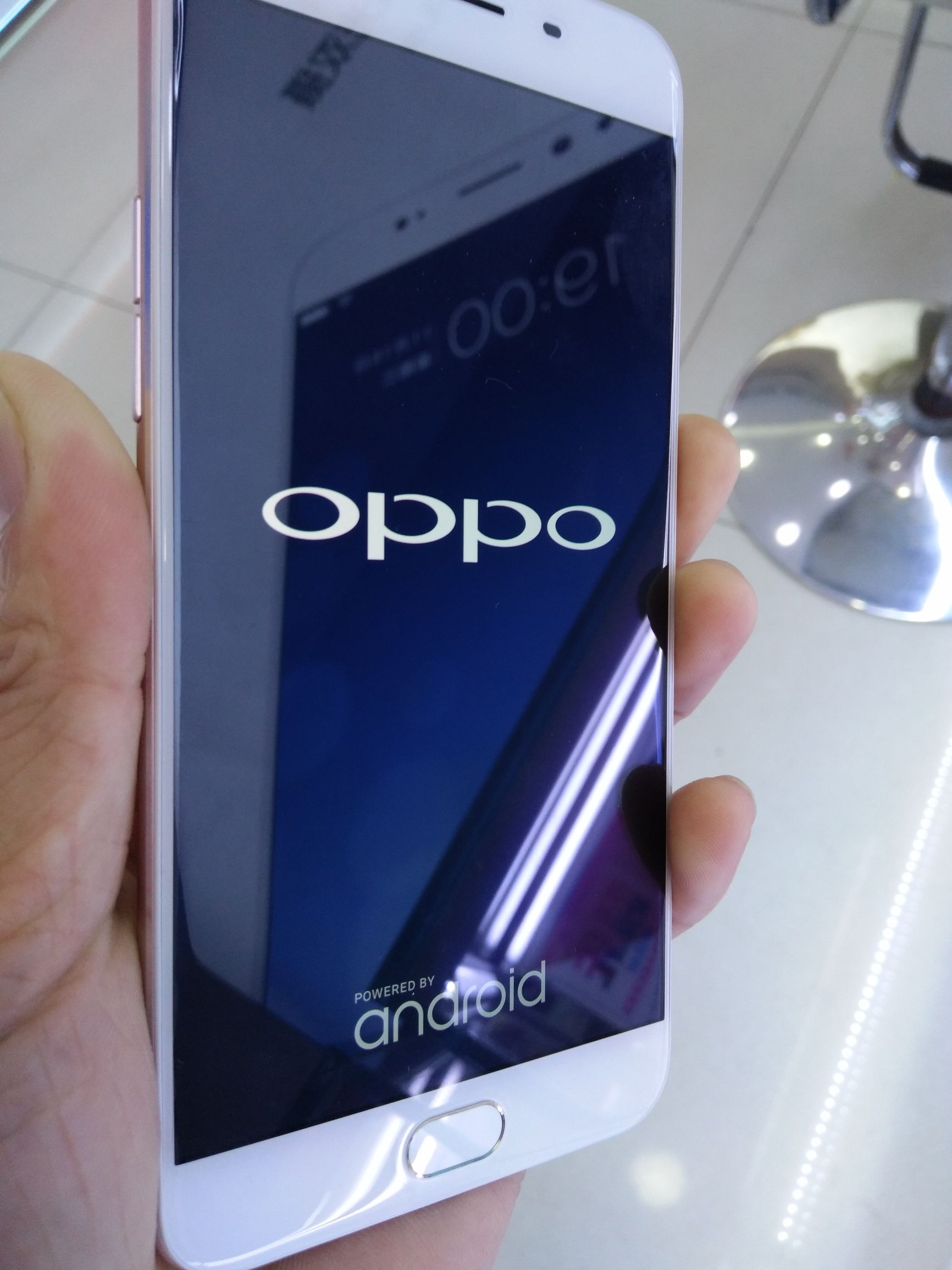 oppo手机密码忘记了怎么强制解锁，oppo手机密码忘了怎么开锁（oppo屏幕忘记密码免费教程）