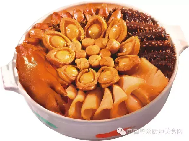 一品锅是把菜叠起来煮吗，一品锅是把菜叠起来煮吗图片（正宗广东粤菜大盆菜的做法）