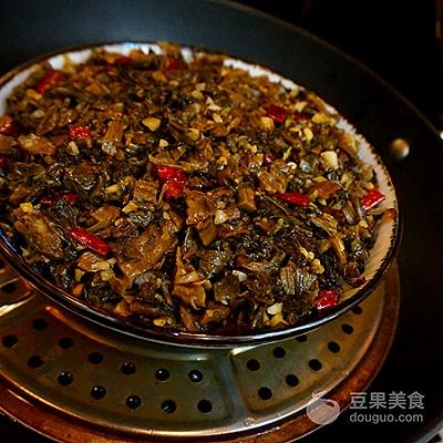 四川糖扣肉的做法，四川糖扣肉的做法 最正宗的做法（盐菜扣肉的做法）