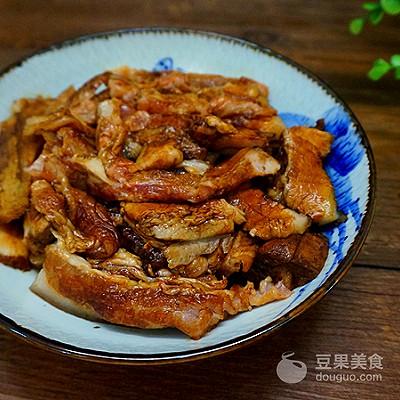 四川糖扣肉的做法，四川糖扣肉的做法 最正宗的做法（盐菜扣肉的做法）