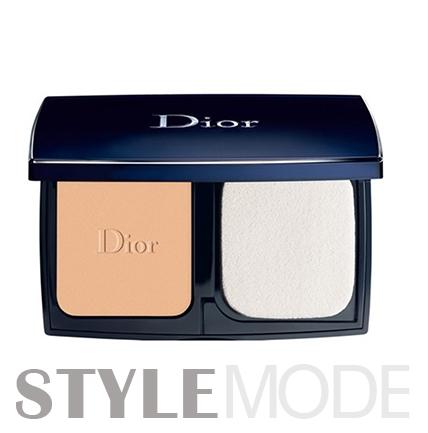 迪奥化妆品怎么样，迪奥怎么样（为何Dior的化妆品让人疯狂向往）